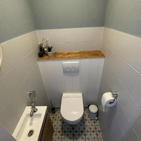 Strandparel 034 度假居 *